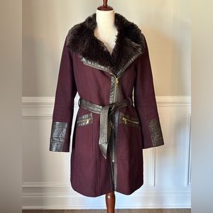 Via Spiga Women’s Asymmetrical Zip Faux Fur Collar Coat size 8